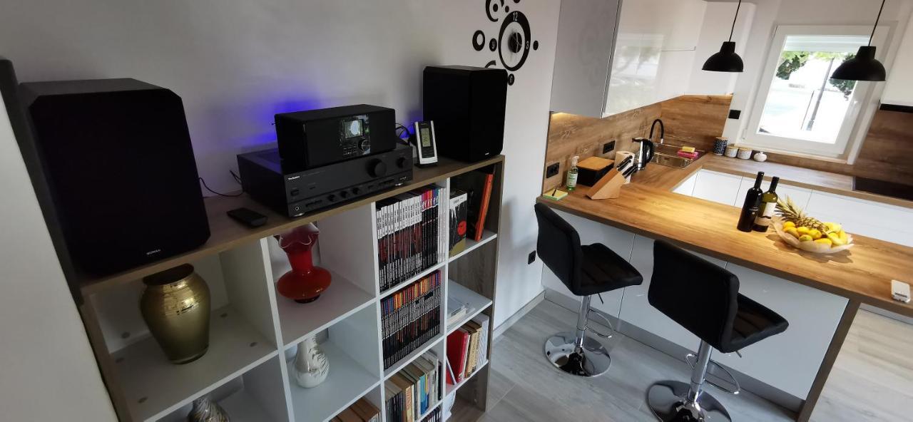 Apartman Perunika เซลเซ ภายนอก รูปภาพ