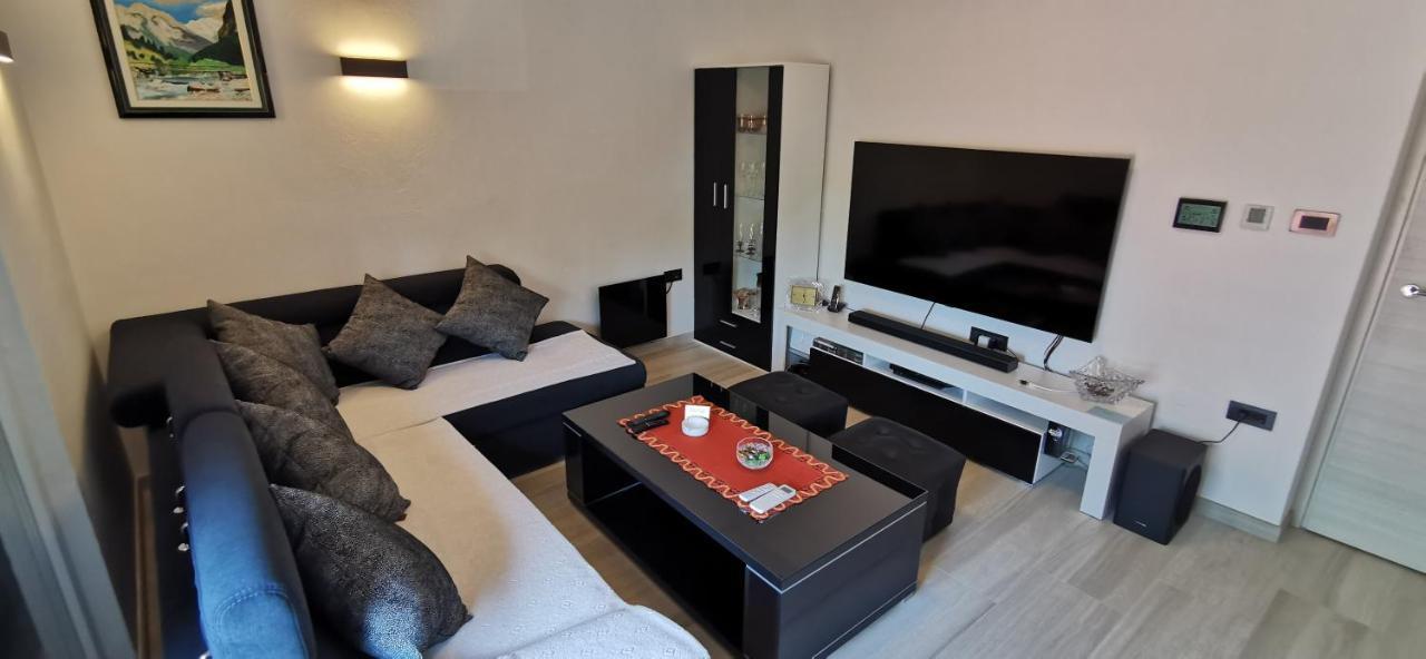 Apartman Perunika เซลเซ ภายนอก รูปภาพ