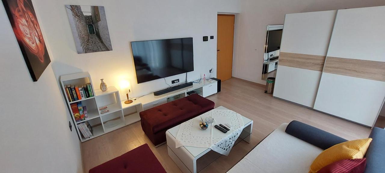 Apartman Perunika เซลเซ ภายนอก รูปภาพ