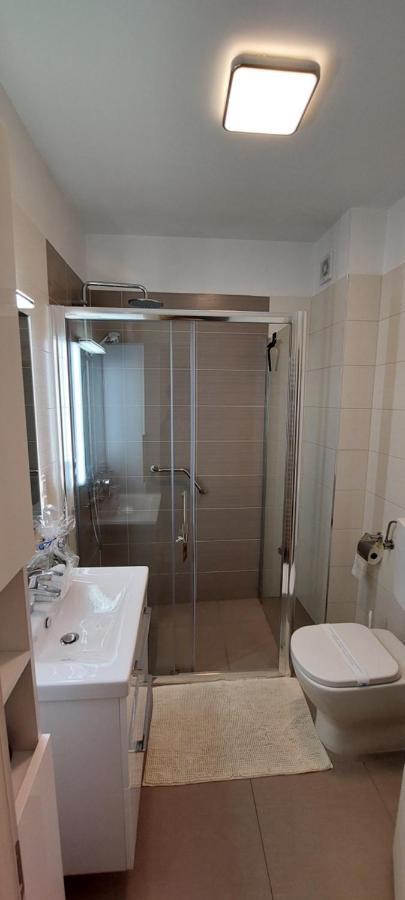 Apartman Perunika เซลเซ ภายนอก รูปภาพ