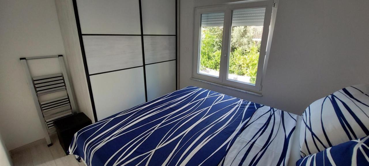 Apartman Perunika เซลเซ ภายนอก รูปภาพ